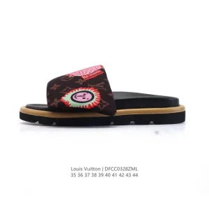 Louis Vuitton Pool Pillow Comfortable Summer Beach Sandals