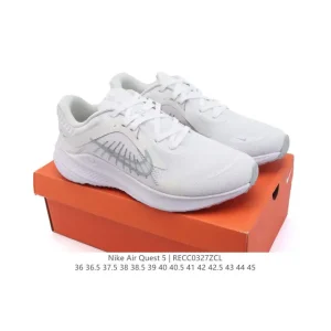 Nike Quest 5 Men's Women's Lightweight Breathable Running Shoes