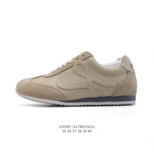 Loewe Ballet Runner 2.0 Leather Low-Top Sneakers with T-Toe Design