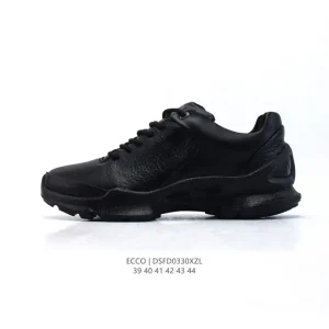 ECCO Men's Outdoor Lightweight Breathable Sneakers for Casual Wear