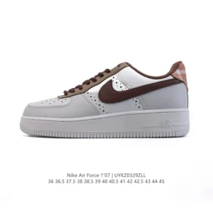 Nike Air Force 1 '07 Low White Leather Sneakers with Air Cushioning