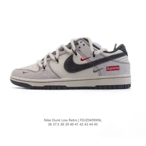Nike Dunk Low Retro Classic Basketball Sneakers with Double Laces
