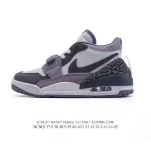 Jordan Legacy 312 Low Men's Basketball Shoes - Black Leather