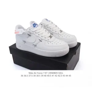 Nike Air Force 1 '07 Low White Leather Sneakers with Air Cushioning