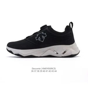 Descente Chron Retro Outdoor Hiking Shoes for Men