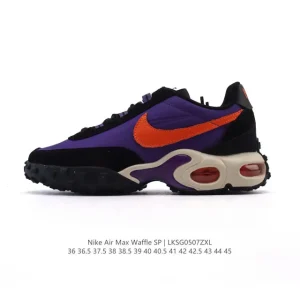 Nike Air Max Waffle Sp Action Green Running Shoes