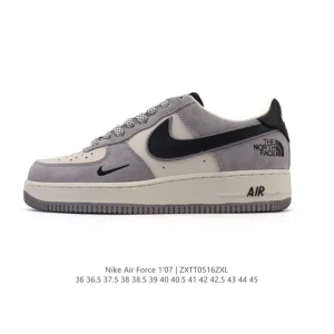 Nike Air Force 1 '07 Low White Leather Sneakers with Air Cushioning