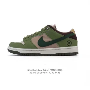 Nike Dunk Low SB Vintage Leather Skate Shoes for Men and Women