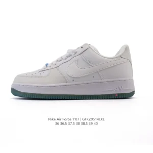 Nike Air Force 1 '07 Low White Leather Casual Sneakers with Air Cushion