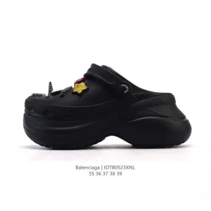 Balenciaga Women's Thick Sole Platform Closed Toe Sandals