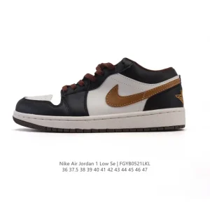 Jordan Air AJ1 Low Retro Classic Low-Top Basketball Shoe