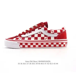 Vans Old Skool Classic Skate Shoes with Checkerboard Pattern