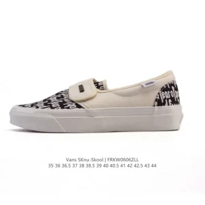 Vans OG Old Skool Low-Top Skate Shoes - Classic Retro Style