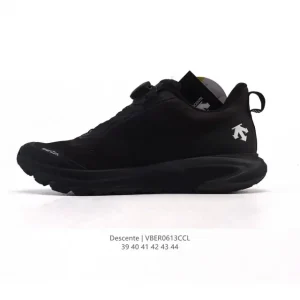 Descente Men's Chron Retro Outdoor Hiking Sneakers