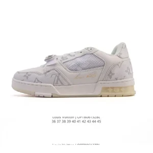 Louis Vuitton Trainer Sneaker Low Top Fashion Luxury Shoes