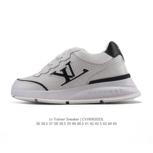 Louis Vuitton Classic White Leather Sneakers 2025