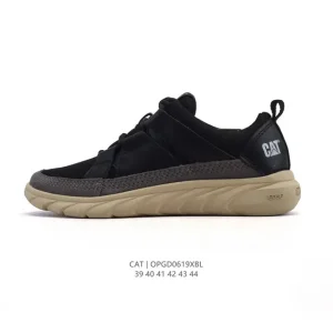 Cat Men's Low-Top Leather and Fabric Lifestyle Shoes