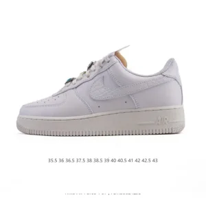 Nike Air Force 1 07 Low White Leather Sneakers with Air Cushion