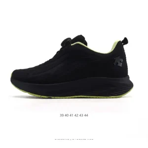 Descente Chron Retro Men's Outdoor Hiking Sneakers