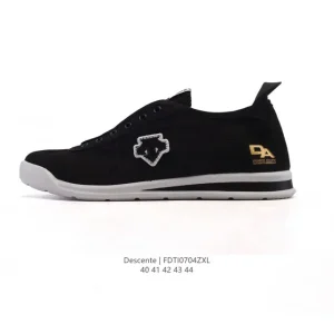 Descente Men's Chron Retro Canvas Casual Sneakers for Daily Wear
