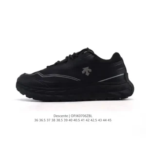 Descente Chron Retro Canvas Sneakers for Men and Women