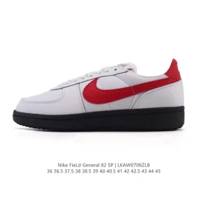 Nike Field General 82 SP Low-Top Vintage Basketball Shoe