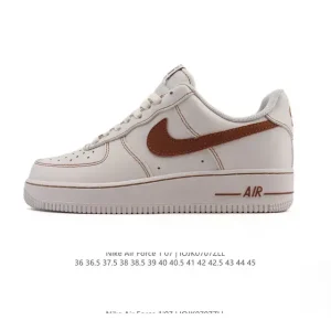 Nike Air Force 1 '07 Low White Leather Sneakers with Air Cushion