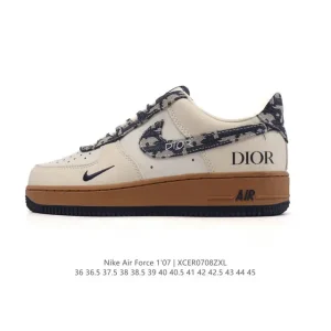Nike Air Force 1 '07 Low White Leather Sneakers with Air Cushion