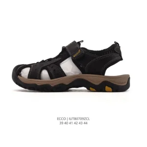 ECCO Bialystok Men's Closed-Toe Sandals with Adjustable Straps