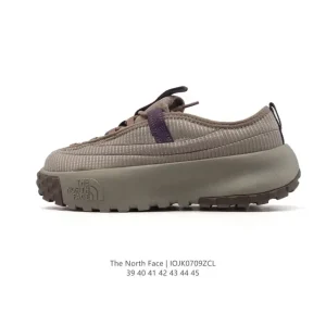 The North Face Men's Lightweight Breathable Comfort Outdoor Sneaker