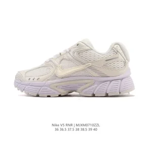 Nike V5 Rnr Lightweight Cushioned Support Casual Shoes