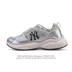 MLB Fast Ball Classic Monogram 25Ss New York Yankees Sneakers