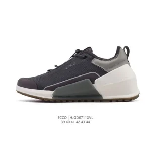 ECCO Men's Outdoor Lightweight Breathable Lace-Up Sneakers