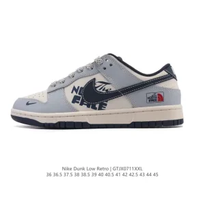 Nike SB Dunk Low Skateboarding Shoes with Zoom Air Cushioning
