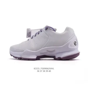 ECCO Women's Outdoor Lightweight Breathable Lace-Up Sneakers