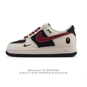 Nike Air Force 1 '07 Low White Leather Sneakers with Air Cushioning