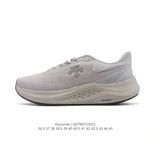 Descente Traxis Urban Outdoor Unisex Sneaker with BOA System