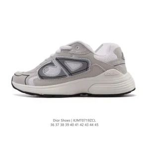 Dior D-Connect Chloroprene Rubber Sneakers with Star Sole