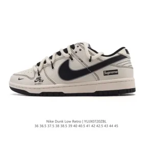 Nike SB Dunk Low Zoom Air Skateboarding Shoes with Dual Laces and Padded Tongue