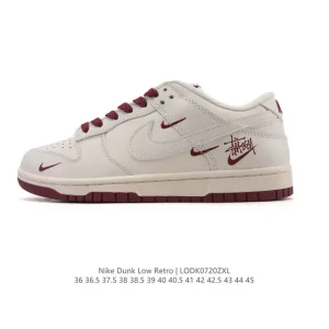 Nike SB Dunk Low Skateboarding Shoes with Zoom Air Cushioning