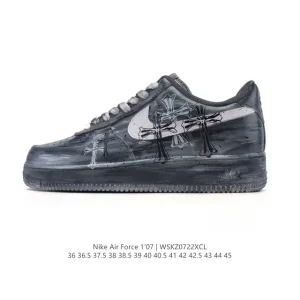 Nike Air Force 1 '07 Low White Leather Sneakers with Air Cushion