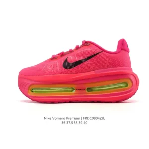 Nike Vomero Premium Running Shoe for Elite Marathon Training