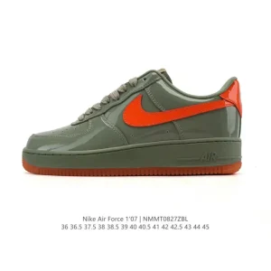 Nike Air Force 1 '07 Low White Leather Sneakers with Air Cushion