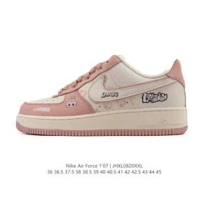 Nike Air Force 1 '07 Low White Leather Sneakers with Air Cushion Sole