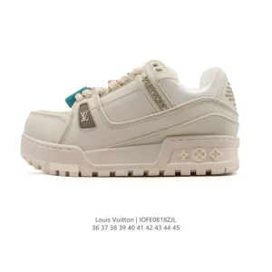 Louis Vuitton Trainer Low Leather Sneaker with Thick Sole and 3D Logo