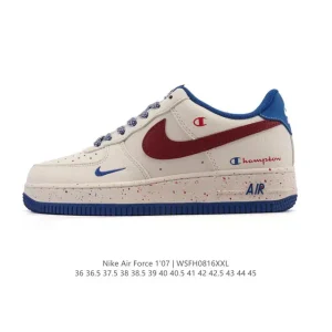 Nike Air Force 1 Low 07 White Leather Sneakers with Air Cushion Sole