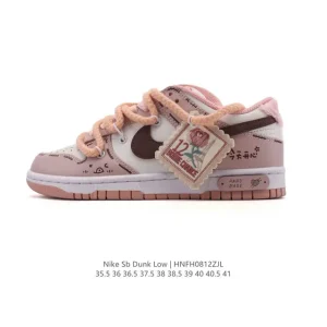 Nike SB Dunk Low Pro Women's Vintage Skateboarding Shoes