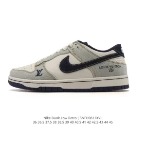 Nike SB Dunk Low Pro Vintage Leather Skateboarding Shoes for Men and Women