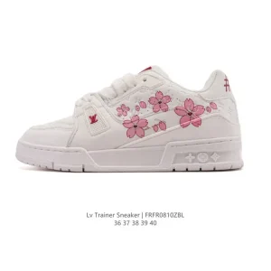 Louis Vuitton Trainer Sneaker Low Women's Fashion Luxury Shoes