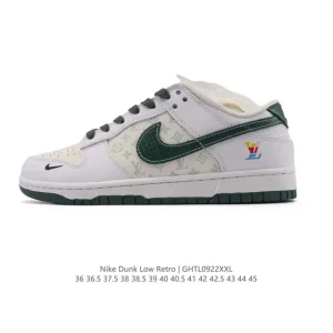 Nike Dunk Low Retro Vintage Basketball and Skateboarding Sneakers